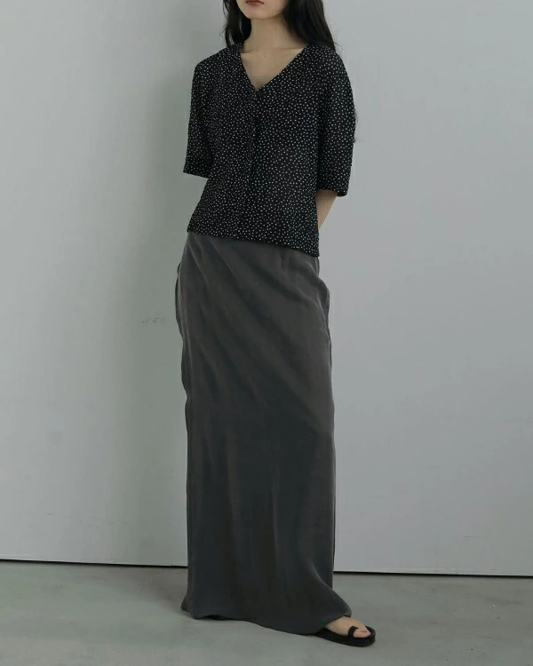 即納】anuke アンヌーク anuke Vneck Dot Blouse Vネックドット