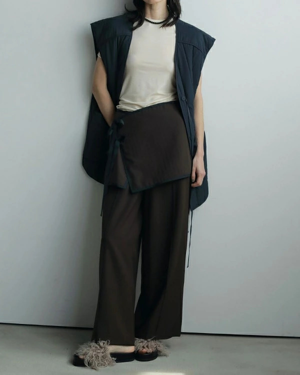 【即納】anuke アンヌーク anuke　Pintuck Wide Pants ピンタックワイドパンツ 62520730 船曳ひろみ【2025】【AW】【2025夏秋】【2025AW】【入荷】 即納】anuke アンヌーク anuke Pintuck Wide Pants ピンタックワイド