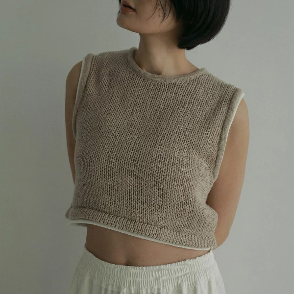 【即納】anuke アンヌーク anuke　Lowgauge Short Knit ローゲージショートニット ノースリ タンク 62510505 船曳ひろみ【2025】【SS】【2025春夏】【2025SS】【入荷】