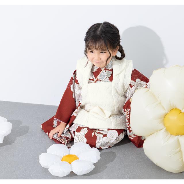 七五三 着物 3歳 レトロ 被布 2026新作 販売 女の子 三歳 着物セット 被布コート 襦袢 草履 セット floro かわいい おしゃれ 赤 白 花柄 和装 女児 子供 送料無料_3