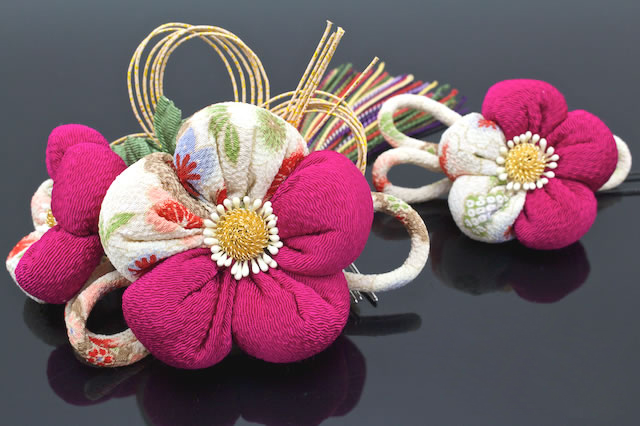 卒業式 袴 髪飾り 成人式 振袖 日本製 ちりめん 花 梅 ふさ飾り 2点セット 送料無料の通販は