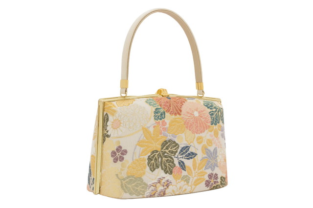 草履バッグセット 留袖用 訪問着用 礼装 フォーマル カジュアル用 白 ホワイト 金 ゴールド カラフル 花唐草 唐織り 京都西陣帯生地 正絹 三枚芯 日本製 【フリーサイズ】 草履バッグセット 留袖用 訪問着用 礼装 フォーマル カジュアル用 白