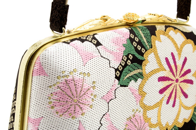 草履バッグセット 成人式 振袖用 岩佐謹製 黒 ブラック 白 ピンク 桜