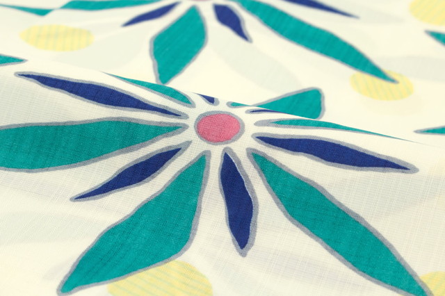 レディース浴衣 ブランド 乃木坂46 白石麻衣 白 ホワイト 緑色 鉄線 クレマチス 水玉 ドット TEIJIN テイジンテトロン 吸水速乾 夏祭り 仕立て上がり 【フリーサイズ】