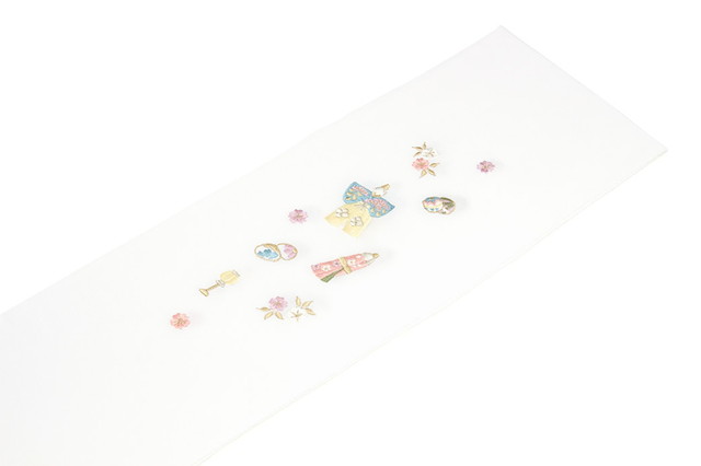 半襟 刺繍 白 半衿 オフホワイト ひな人形 お雛様 ひなまつり 桃の節句 正絹 和想庵 カジュアル 和装小物 女性 レディース 送料無料_2