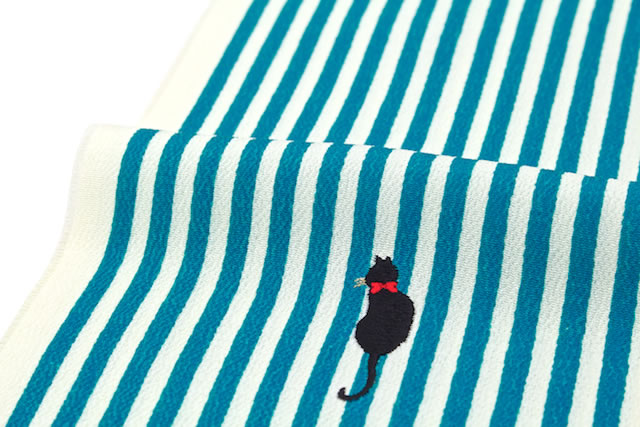 半襟 振袖 刺繍 成人式 半衿 卒業式 袴用 青 ターコイズブルー 縞 猫 ネコ ワンポイント 正絹 縮緬 結婚式 カジュアル フォーマル 日本製_1