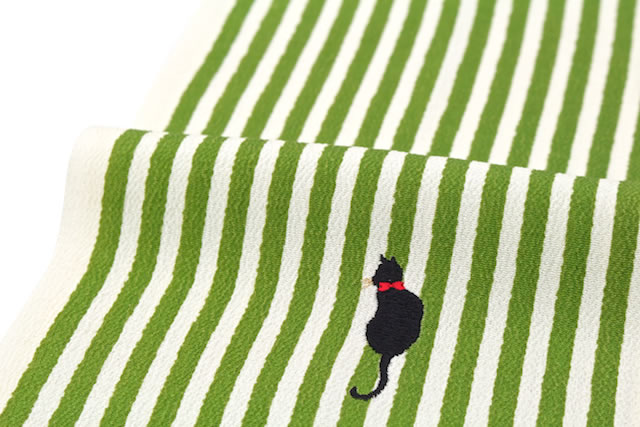 半襟 振袖 刺繍 成人式 半衿 卒業式 袴用 緑 グリーン 縞 猫 ネコ
