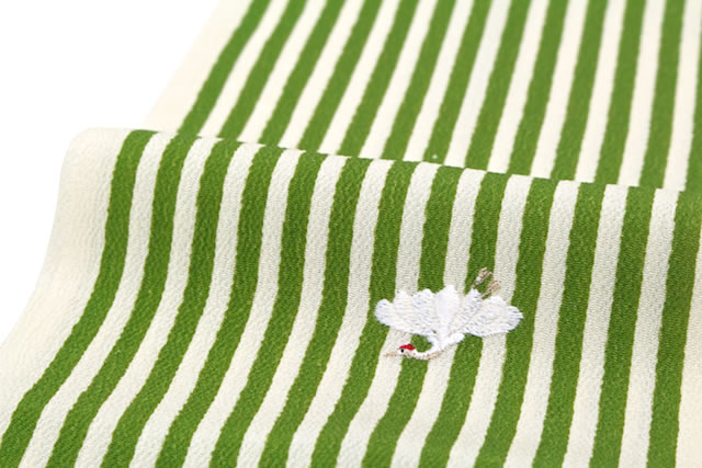 半襟 振袖 刺繍 成人式 半衿 緑 グリーン 縞 鶴 ワンポイント 正絹 縮緬 結婚式 カジュアル フォーマル 日本製_1