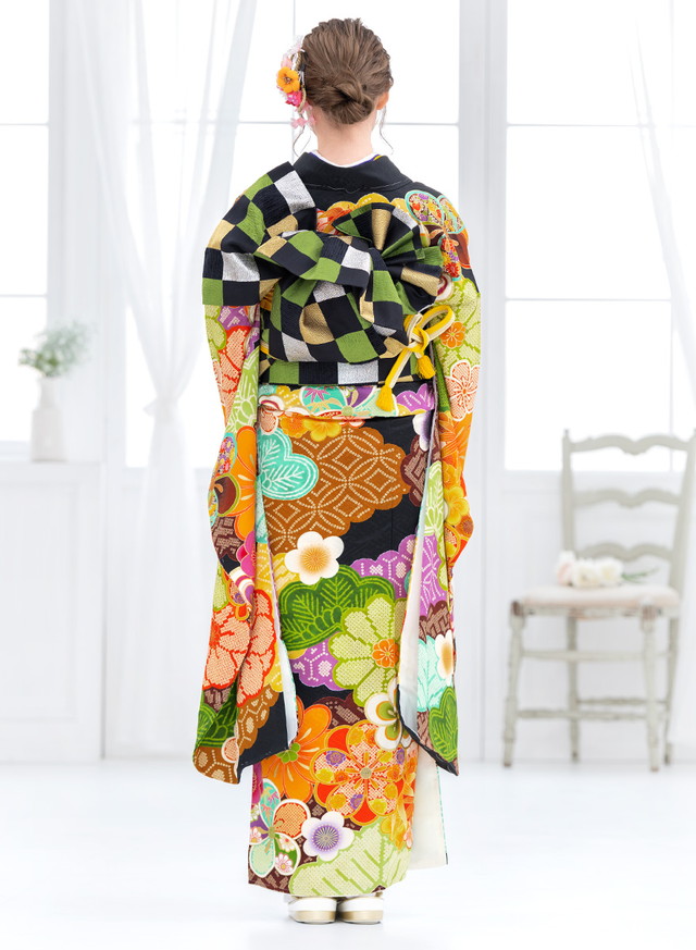 振袖セット 振袖購入 成人式 販売 日本製 8点セット 絵羽柄 黒系 黄色