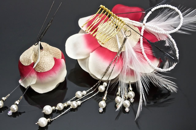 成人式 髪飾り 成人式の髪飾り 2点セット 花 マラボー パール ラメ 赤