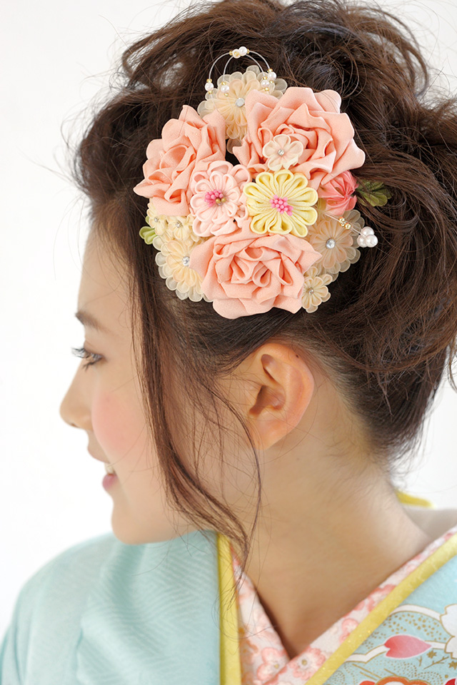 成人式 つまみ細工 髪飾り 振袖 菊 薔薇 ピンク コーム パールビーズ  