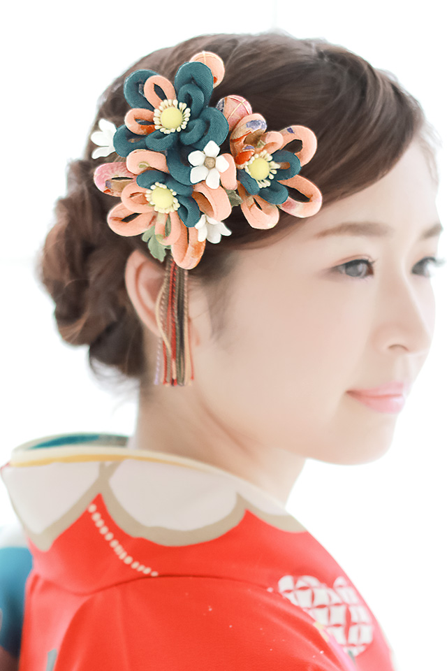 成人式 髪飾り 成人式の髪飾り 2点セット 青 ピンク 花 ふさ飾り 縮緬 ちりめん 卒業式 振袖 袴 前撮り 髪留め ヘアアクセサリー 和装_1