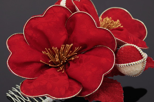 髪飾り 成人式 2点セット 椿 梅 花 玉飾り つまみ細工 縮緬 ちりめん