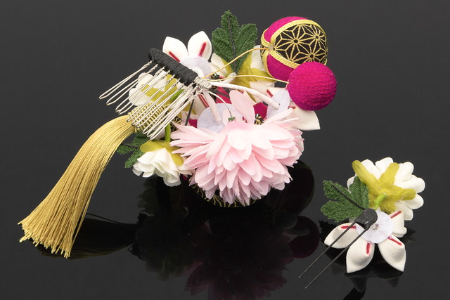 成人式 髪飾り 成人式の髪飾り 2点セット ピンク 菊 ピンポンマム 花