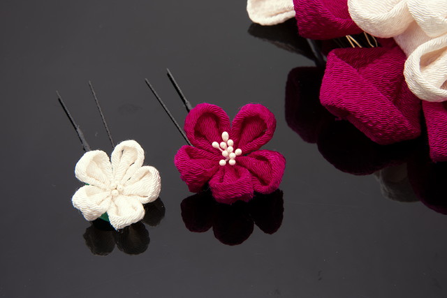 成人式 髪飾り 成人式の髪飾り つまみ細工 3点セット 赤紫系 マゼンタ