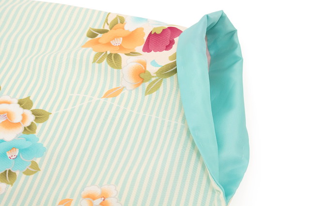 袴用二尺袖着物 ブランド bonheur saisons（ボヌールセゾン） 水色 ライトブルー カラフル 梅 花 縞 ストライプ 菊紗綾形 レトロモダン 小振袖 卒業式 女性 レディース 仕立て上がり 袴用二尺袖着物 ブランド bonheur saisons（ボヌールセゾン） 水色系