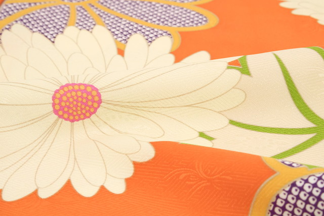 袴用二尺袖着物 ブランド bonheur saisons（ボヌールセゾン） 橙色 オレンジ 菊 紅葉 もみじ 花 菊紗綾形 レトロモダン 小振袖 卒業式 女性 レディース 仕立て上がり 袴用二尺袖着物 ブランド bonheur saisons（ボヌールセゾン） 橙色