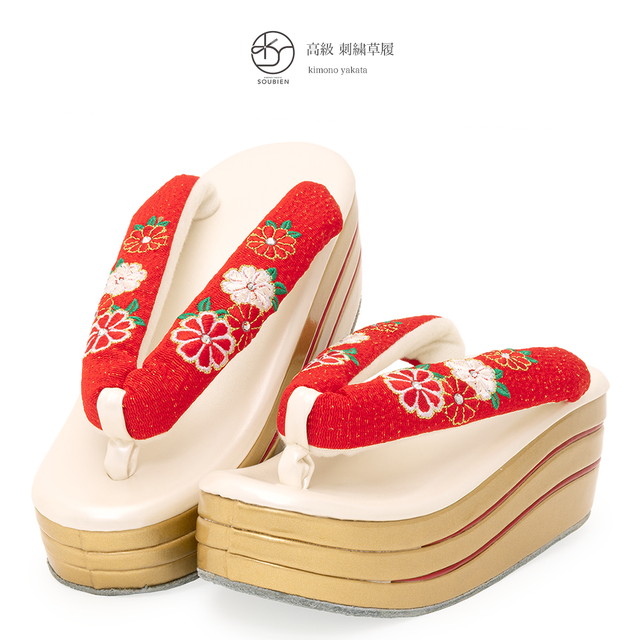 成人式 草履 レディース 厚底 振袖 盛装 yumiyumi 赤 白 金 菊 キク 刺繍 ラメ ラインストーン 三枚芯 縮緬 クッション 桂由美 KATSURA YUMI フリーサイズの通販は