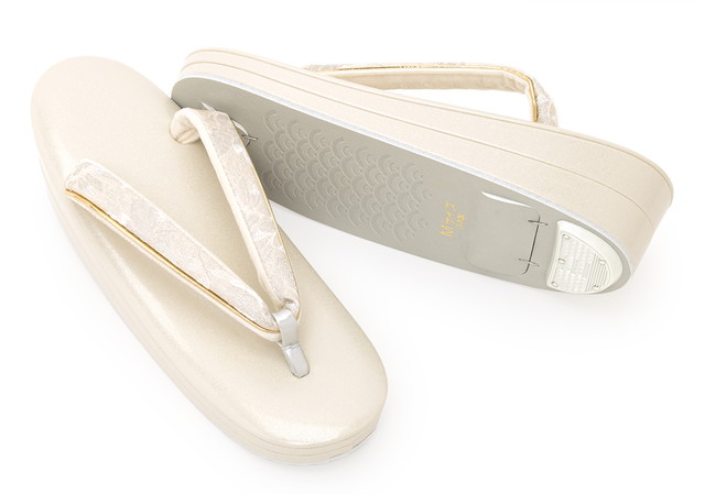 草履 レディース 留袖用 訪問着用 礼装用 フォーマル用 シルバー 白 花