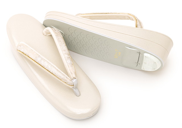 草履 レディース 留袖用 訪問着用 礼装用 フォーマル用 シルバー 白 梅