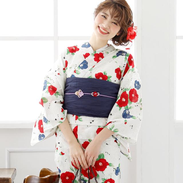 12220d29 レトロモダン浴衣 ゆかた 大人 下駄 レディース 帯 浴衣セット 夏祭り 女の子 セット レトロ 浴衣 女性 花火大会 4点セット 白 白地 椿 赤 紺 ブルー  レトロモダン 花柄 半幅帯 お祭り ユカタ 夏 可愛い 花火 和服 フリーサイズ 浴衣帯 女性用 女性浴衣 浴衣+帯+下 12220d29 レトロモダン浴衣 ゆかた 大人 下駄 レディース 帯 浴衣
