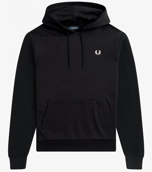 送料無料 メンズ FW 秋冬 新作 冬新作 パーカー 長袖 人気 流行 定番 2022 2023 FRED PERRY M4629 102 ニットパネルフーディー トップス プルオーバー アパレル カジュアル ブラック 黒 服_1