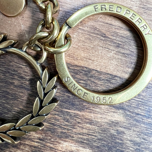 送料無料 メンズ レディース FW 秋冬 新作 冬新作 キーホルダー 人気