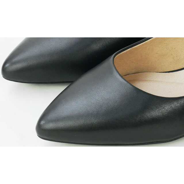 送料無料 レディース SS 春夏 新作 春新作 夏新作 パンプス 人気 流行 定番 2023 ROCKPORT CI9718 CI9985 ロックポート トータルモーション カイリンパンプス ポインテッドトゥ ローヒール ピンヒール レザーパンプス ブラック 黒 クリーム 本革 靴 の通販は