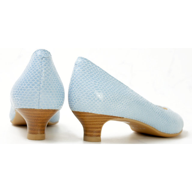 送料無料 パンプス レディース SS 春夏 新作 春新作 夏新作 人気 流行 定番 2023 REGAL F10Q リーガル ポインテッドトゥ プレーンパンプス 3.5cmヒール 靴 ライトブルー型押し オフィス カジュアル 本革 ローヒール レザーパンプス 日本製 送料無料 パンプス レディース SS 春夏 新作 春新作 夏新作 人気 流行