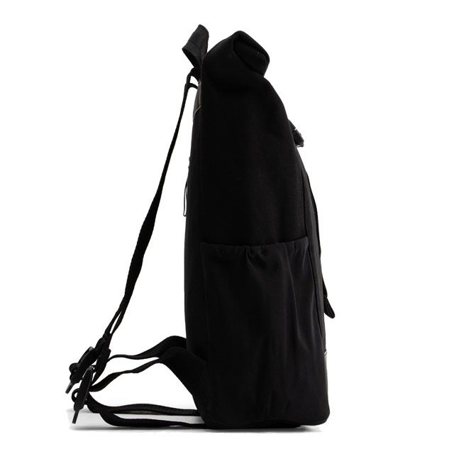 送料無料 ハンター HUNTER 15.24L UBB4012CAA メンズ レディース FW 秋冬 新作 秋新作 冬新作 人気 流行 定番 2024 2025 リュック リファインド スティッチ キャンバスバックパック デイパック かばん 13.5インチノートPC対応 PCスリーブ バック 旅行 ブラック 鞄