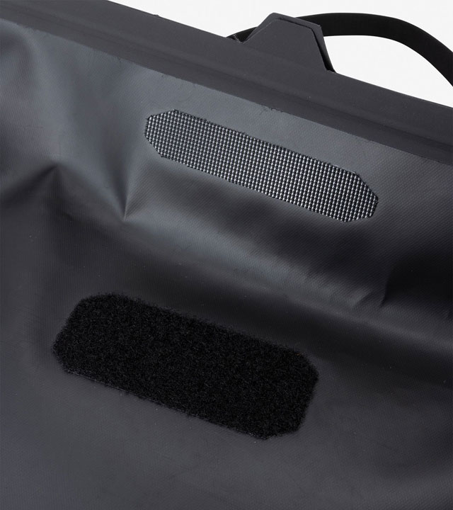 送料無料 ショルダーバッグ ポーチ メンズ レディース FW 秋冬 新作 秋