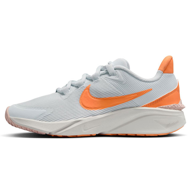 送料無料 スニーカー ローカット 運動靴 ジュニア 女の子 SS 春夏 新作 夏新作 秋新作 人気 流行 定番 2025 ナイキ NIKE 4 NN (GS) DX7615 008 ナイキ スターランナー キッズシューズ ピュアプラチナ/ピーチクリーム/エコーピンク/サミットホワイトの通販は 6,490円