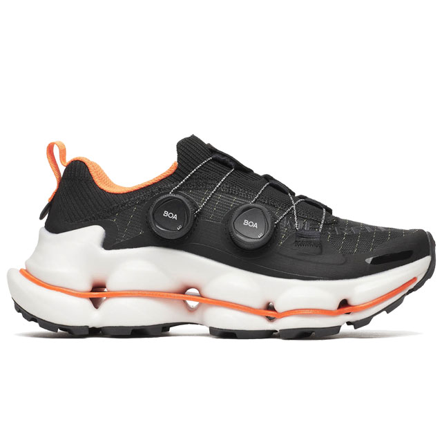 送料無料 スニーカー ローカット メンズ SS 春夏 新作 夏新作 秋新作 人気 流行 定番 2025 メレル MERRELL J038715 J038717 ハイキングシューズ スピード アーク サージ ボア アウトドア レイヴン 黒 ホワイト 白 靴
