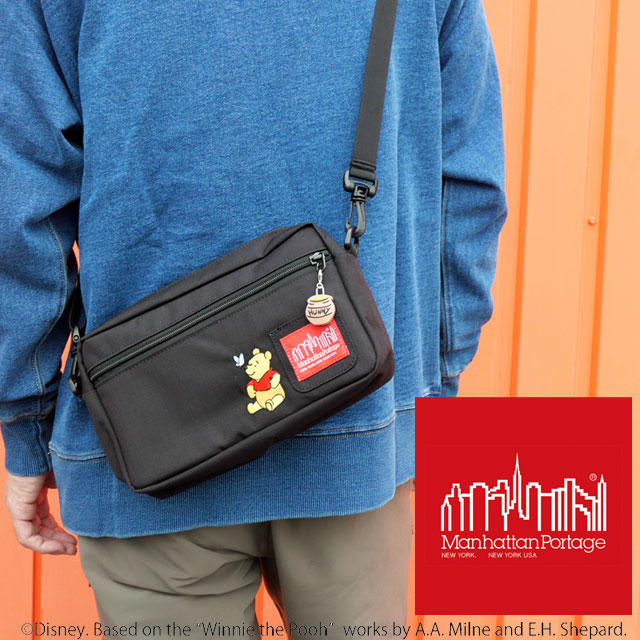 送料無料 ショルダーバッグ メンズ レディース AW 人気 流行 定番 2025 マンハッタンポーテージ Manhattan Portage MP-1404-L-2-500PH25 ミニショルダー リミテッド 斜め掛け ショルダーポーチ くまのプーさん 通勤 通学 軽量 黒 ブラック