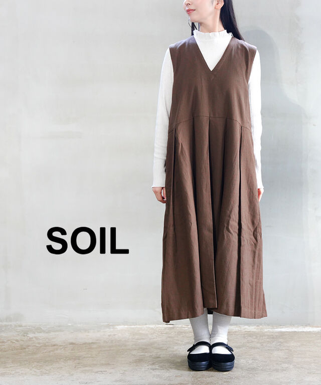 ソイル COTTON WOOL TWILL WEAVE PLAIN V-NECK PLEATS NO/SL DRESS SOIL INSL23733 国内正規品 220309 送料無料