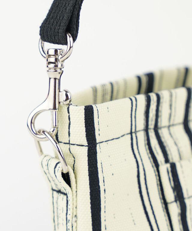 マリメッコ MONO MINI CROSSBODY SILUETTI marimekko 52244293280 国内正規品 220409 送料無料