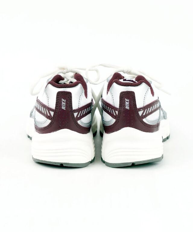 ナイキ ウィメンズ イニシエーター NIKE IB4688 国内正規品 2025秋冬