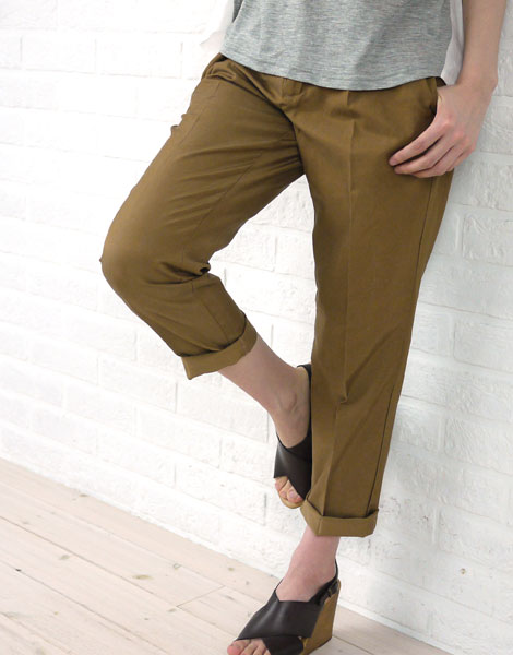 audrey and john wad(オードリーアンドジョンワッド)コットン キュプラ 9分丈 センタープレス テーパード パンツ・B2312    レディース 女性 誕生日プレゼント ギフト 正規品 新品