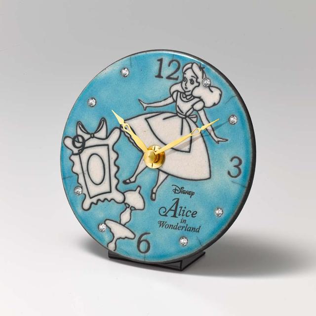 Disney ディズニー クォーツ壁掛け時計 不思議の国のアリス Zc943mc04 イタリア製陶器枠 掛置兼用 ブルー 青 アナログの通販はau Pay マーケット 菊政舶来商会
