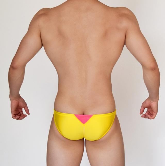 AQUX/アックス Narrow Side Speedos "Yellow" スイムウェア 競パン メンズ水着 ビキニ型 海パン 男性水着 ビーチウェア aqux