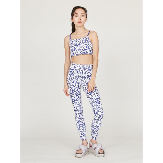 エミ ヨガ emmi yoga プルメリアアートブラトップ 14wct252204