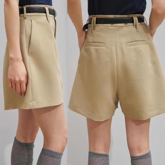 スナイデル SNIDEL シンプルショートパンツ swfp262124 レディース ボトムス ミニ丈 タック絵図面 胴締め付き添い人 2026夏