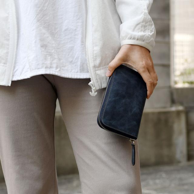 ミドルウォレット 二つ折り財布 ラウンドファスナー バッファロー