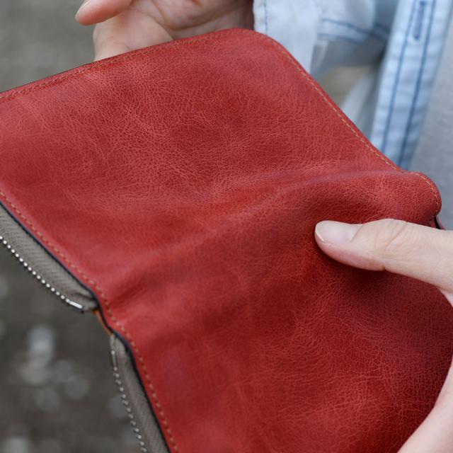 ミドルウォレット 二つ折り財布 ラウンドファスナー バッファロー