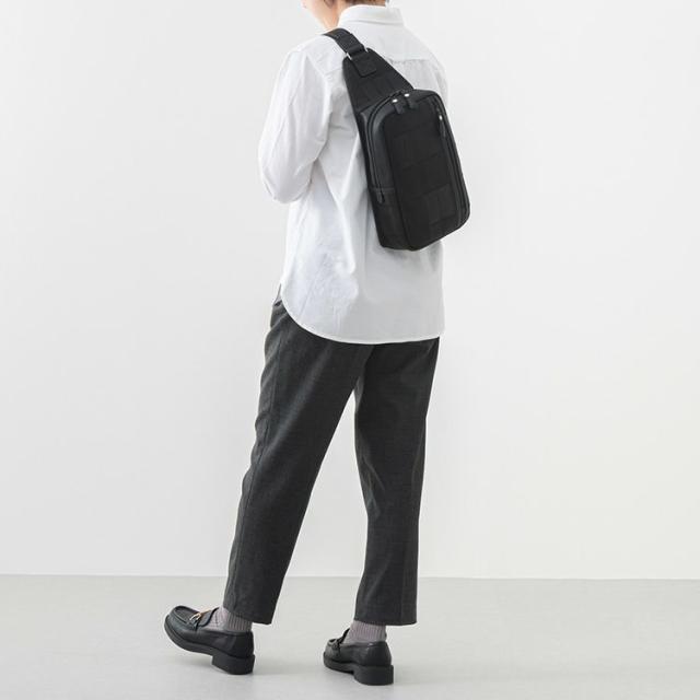 ボディバッグ TRION ショルダーバッグ DPC270 BLACK/ブラック グローブレザー PANEL ミニショルダー 本革 バッグ かっこいい ペットボトルが入る ファスナー付き YKK 縦型 斜めがけ ボディーバッグ メンズ レディース ブランド トライオン グラブレザー パネル 送料無料_19