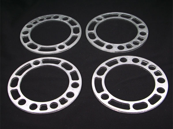 ジムニーJB64/JB74用スペーサー PCD139.7 5H 5穴 10ミリ ジムニーJB64/JB74用スペーサー PCD139.7 5H 5穴 10ミリ