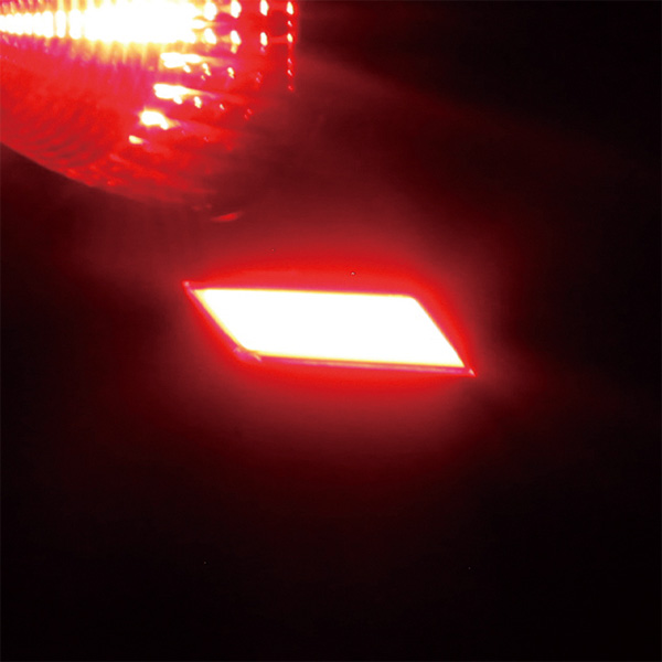 槌屋ヤック Yac 閃光ledダウンライト レッド Dc12 24v トラック 省電力 長寿命 2軸式角度調節 車幅確認 夜道の運転も安心 Ce 433の通販はau Pay マーケット ホットロード春日井西店 槌屋ヤック Yac 閃光ledダウンライト レッド Dc12 24v トラック 省電力 長寿命 2軸式角度調節 車幅確認 夜道の運転も安心 Ce 433の通販はau Pay マーケット ホットロード春日井西店