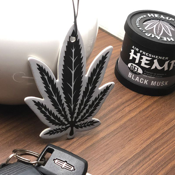 ニューアークス 芳香剤 Hemp エアーフレッシュナー ココナッツ 3枚パック ヘンプ 吊り下げ型 車 部屋 Nax 052 003の通販はau Pay マーケット ホットロード