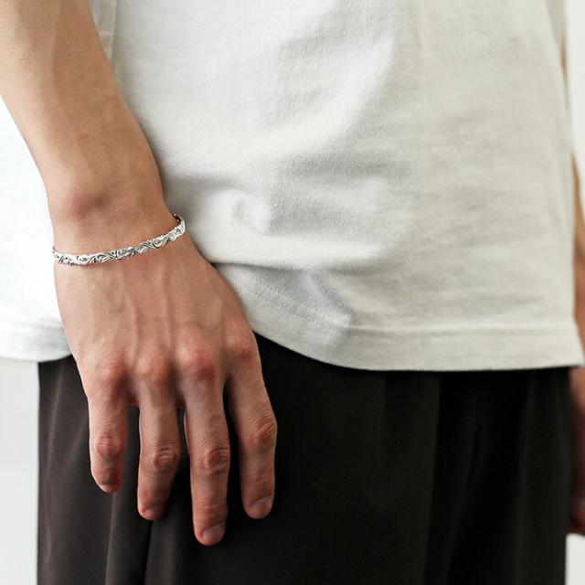 ハワイアンジュエリー シルバー バングル メンズ 925 ブレスレット ライト 楽天市場】【5%OFFクーポン】ハワイアンジュエリー バングル ハーフ