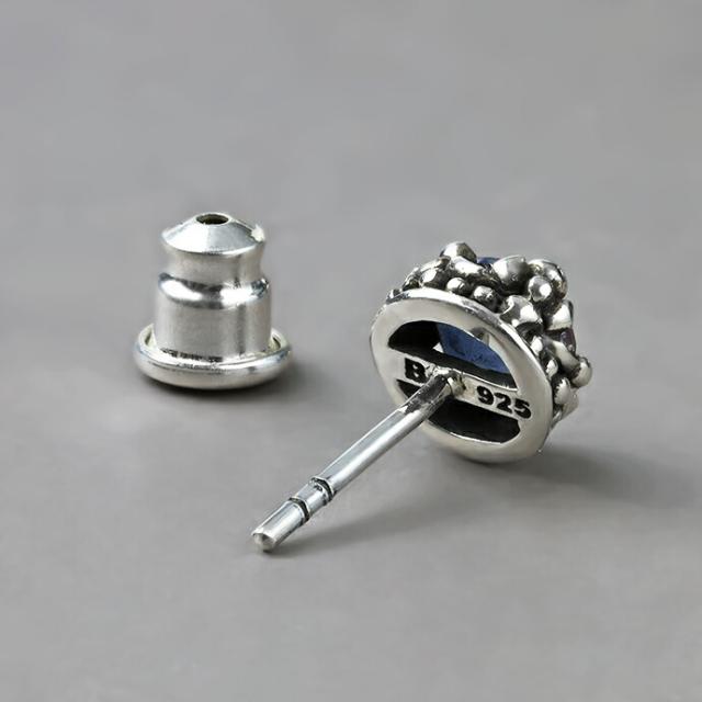 e.m.イーエム　ミスティッククォーツの一粒ピアス　片耳　SILVER ミスティッククォーツスタッドピアス｜シルバーアクセサリー